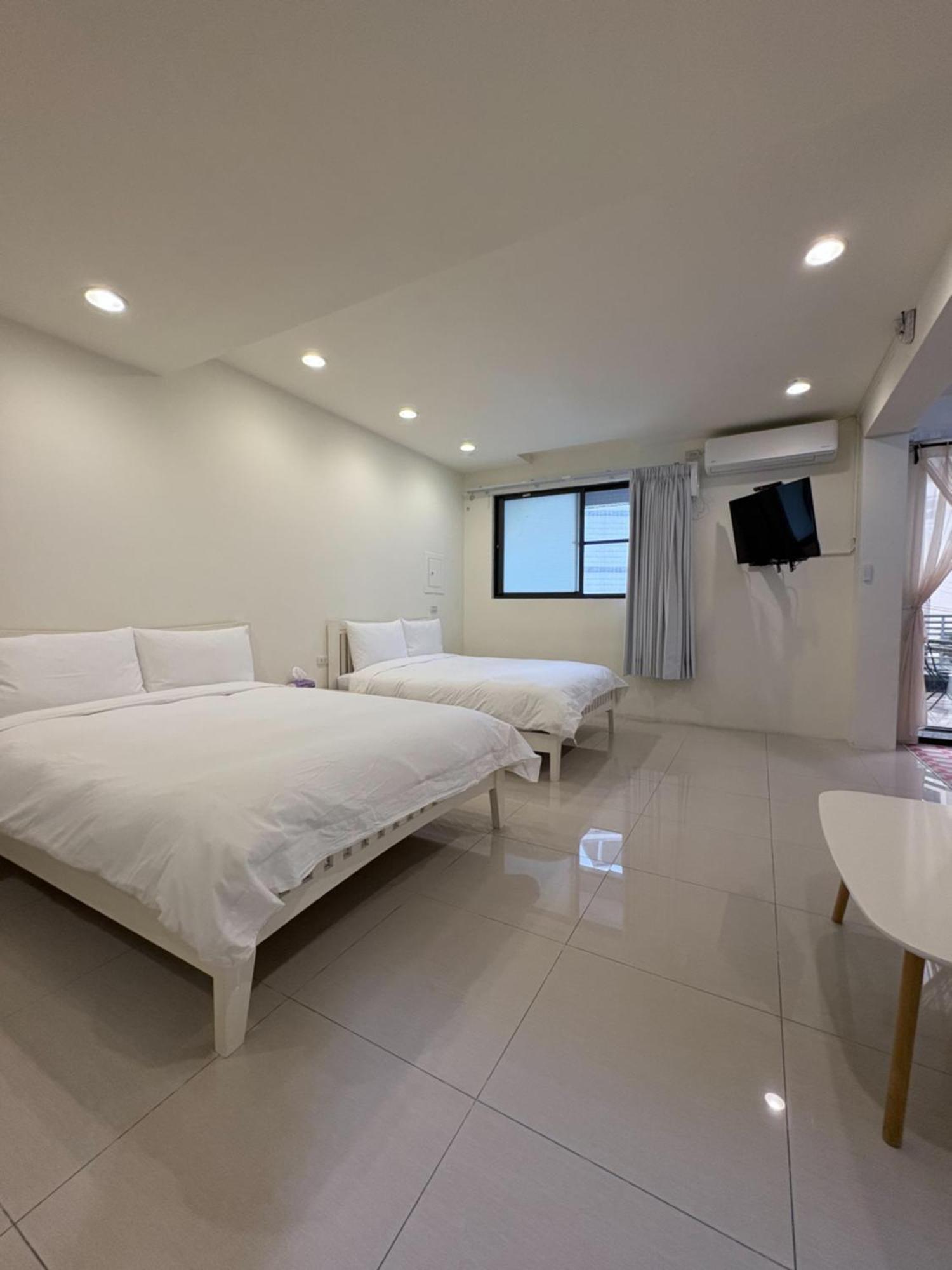 Kaohsiung Raifong Corner Homestay Exterior foto